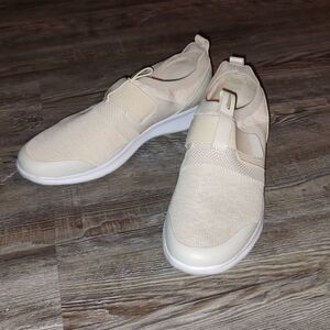 Copper Fit Spirit Sport Knit Sneakers Sz 10